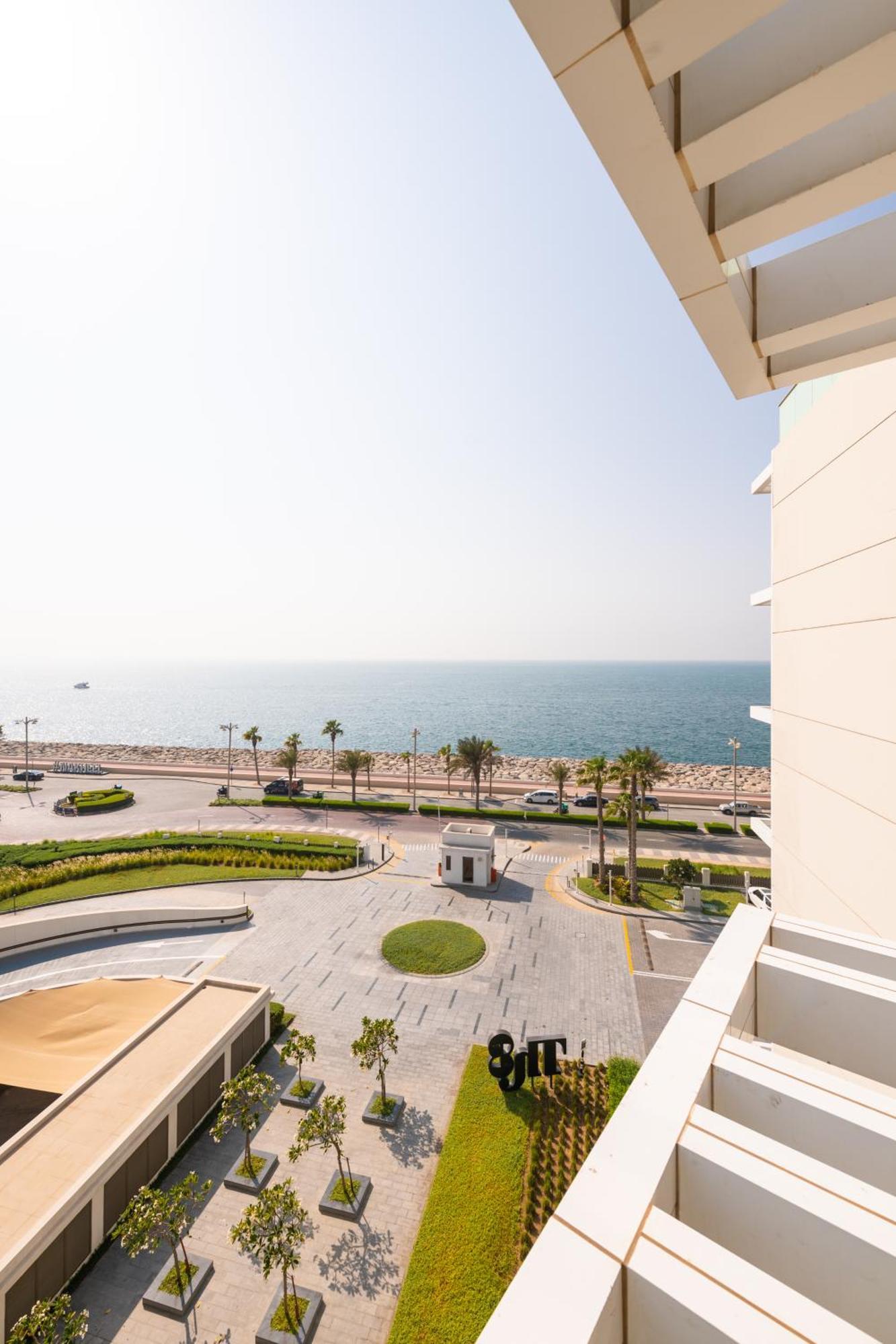 Luxury Apartment / 2 Bedroom / Brand New / Private Beach / The8 Dubai Exterior photo